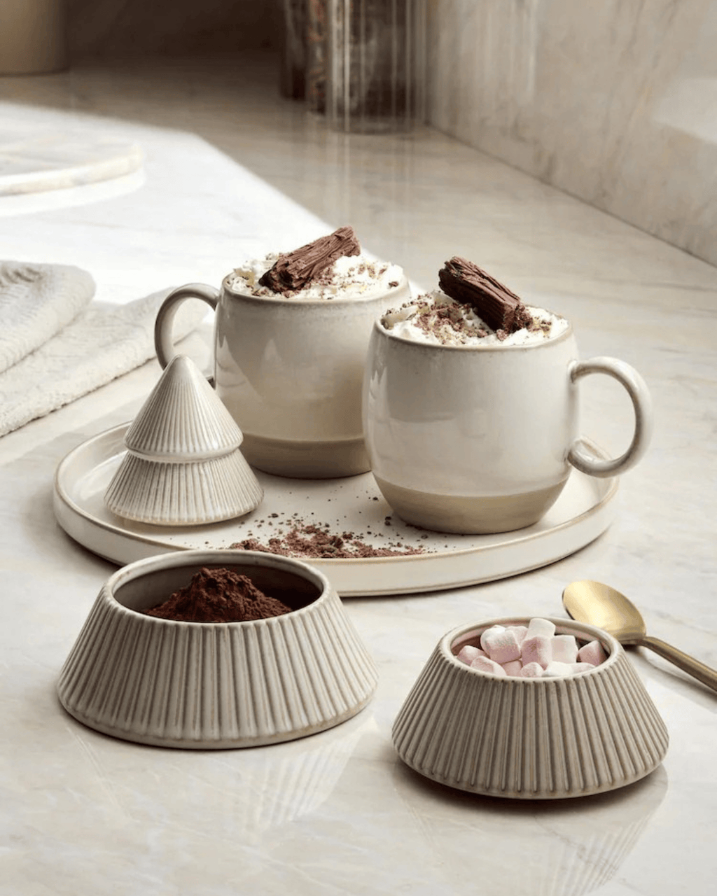 The Christmas Mug & Treat Station 5-Piece Ceramic Limited-Edition Set